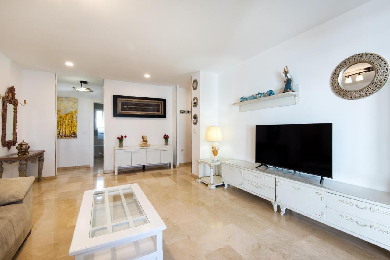 New Royal Torrequebrada 2 Pets Friendly & Ideal For Family Groups เบนัลมาเดนา ภายนอก รูปภาพ