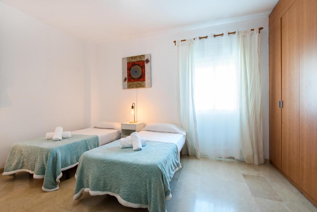 New Royal Torrequebrada 2 Pets Friendly & Ideal For Family Groups เบนัลมาเดนา ภายนอก รูปภาพ
